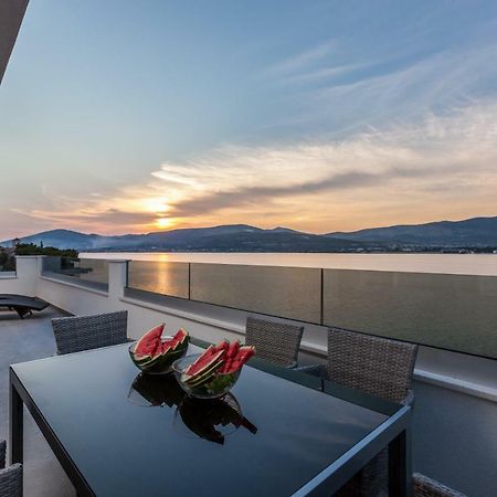 Luxury Villa Aria, Apartment Trogir Exterior photo