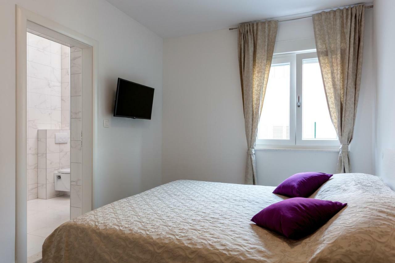 Luxury Villa Aria, Apartment Trogir Exterior photo