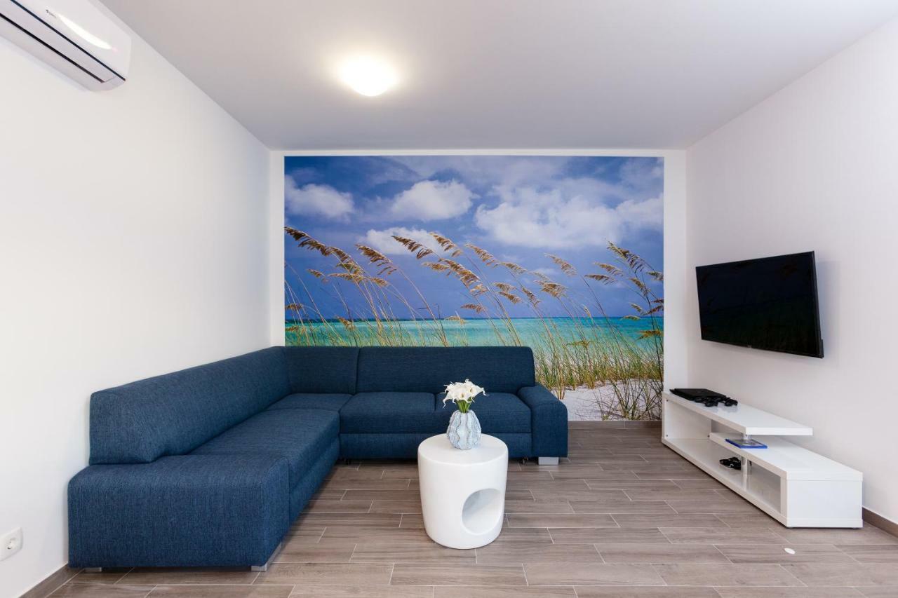 Luxury Villa Aria, Apartment Trogir Exterior photo
