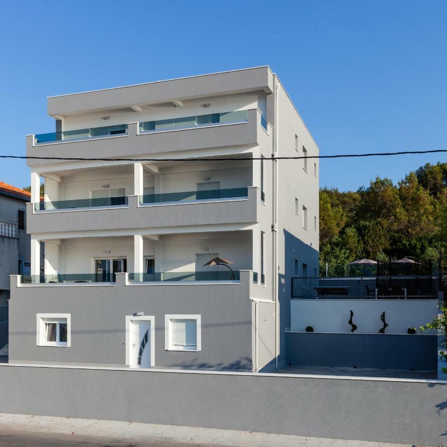 Luxury Villa Aria, Apartment Trogir Exterior photo